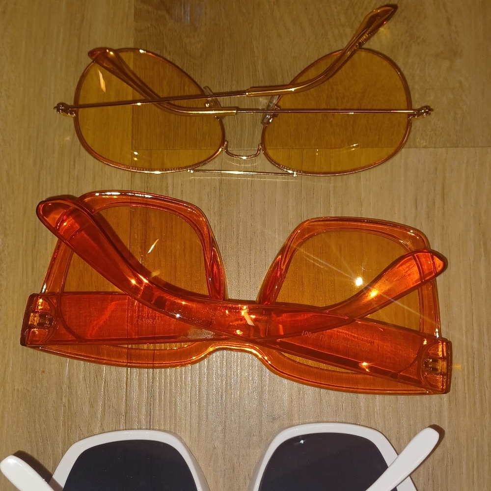 Sunglasses Bundle - Picture 2 of 2